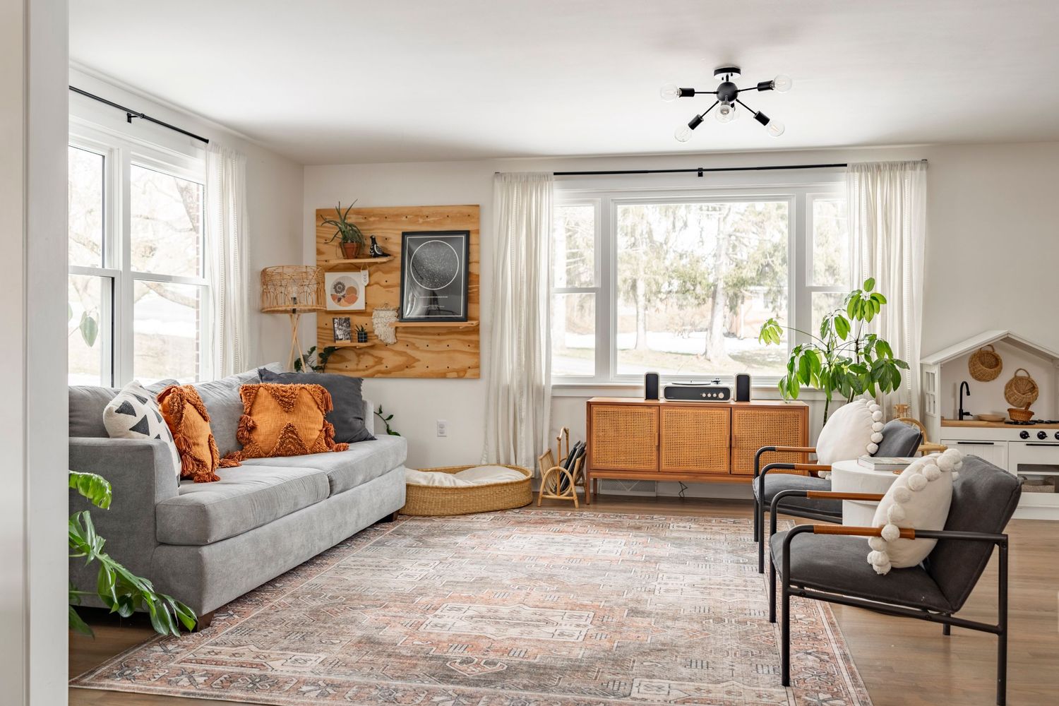 Fall themed living room photographed by Nicole + James Co., architectural photographer in Lancaster PA.