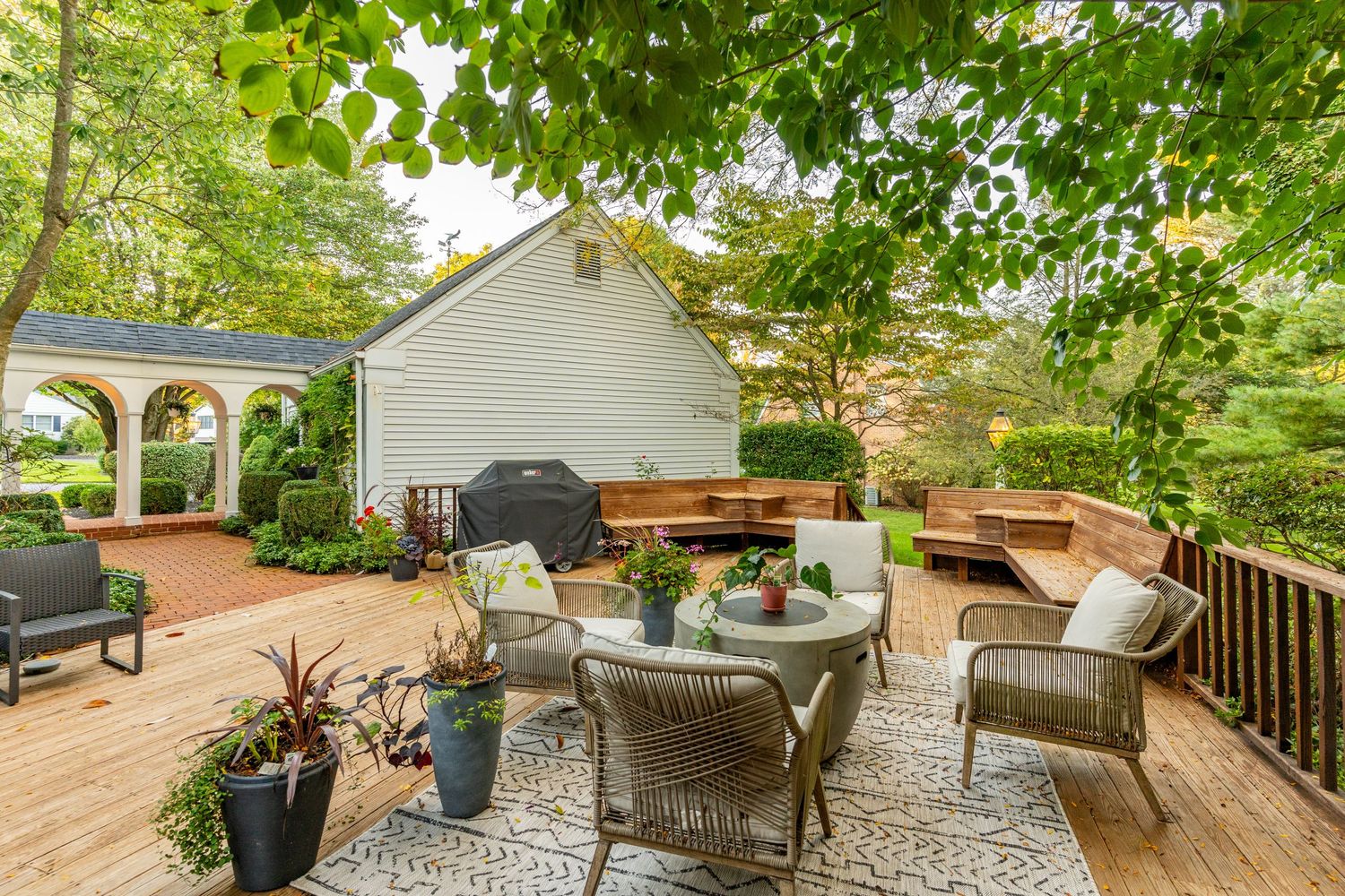 Deck area behind home